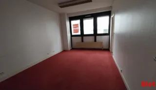  BUREAUX 126 M² NANTES