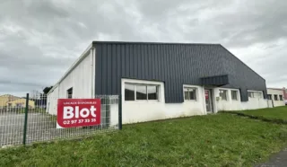  LOCAL D'ACTIVITES 750 m² LORIENT OUEST