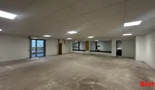 BUREAUX 500 m² CESSON-SEVIGNE