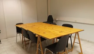  LOCAUX D'ACTIVITÉS 250 M² BESNE