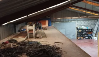  LOCAUX D'ACTIVITÉS 250 M² BESNE