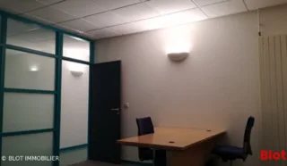  BUREAUX 90 m² LORIENT