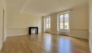 Appartement 5 pièce(s)