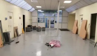  LOCAUX D'ACTIVITÉS 590 M² SAINT HERBLAIN