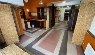  LOCAL COMMERCIAL 120 m² LORIENT