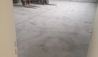  LOCAUX D'ACTVIITES 400 m² PLOUEDERN