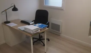  LOCAUX D'ACTVIITES 400 m² PLOUEDERN