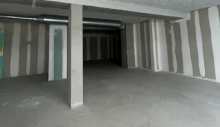  LOCAUX COMMERCIAUX 119 M² VERTOU