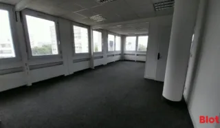  BUREAUX 167 M² NANTES