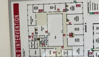  BUREAUX 882 m² RENNES SUD