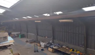  LOCAUX D'ACTIVITES 1 673 m² CHATEAUNEUF-DU-FAOU