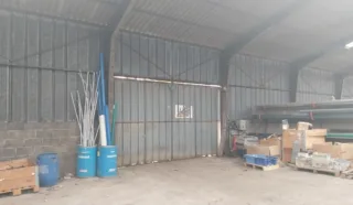  LOCAUX D'ACTIVITES 1 673 m² CHATEAUNEUF-DU-FAOU