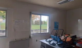  LOCAUX D'ACTIVITES 1 673 m² CHATEAUNEUF-DU-FAOU