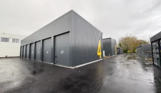  CELLULE D'ACTIVITES 96 m² BREST