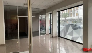  BUREAUX LOCAUX COMMERCIAUX 187 M² SAINT NAZAIRE