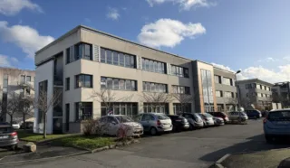  BUREAUX 273 m² SAINT-GREGOIRE