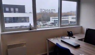  BUREAUX 160 m² QUIMPER