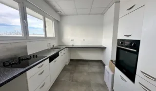  BUREAUX 135 m² REDON