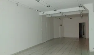  LOCAUX COMMERCIAUX 50 M² LA BAULE ESCOUBLAC