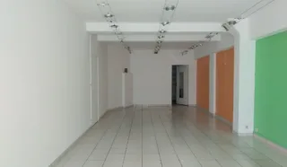  LOCAUX COMMERCIAUX 50 M² LA BAULE ESCOUBLAC