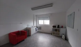  LOCAUX D'ACTIVITÉS 377 M² SAINT NAZAIRE