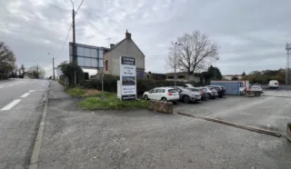  BUREAUX 350 M² CHATEAUBRIANT