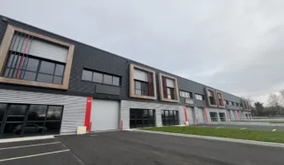  LOCAUX D'ACTIVITÉS 312 M² SAINT ETIENNE DE MONTLUC