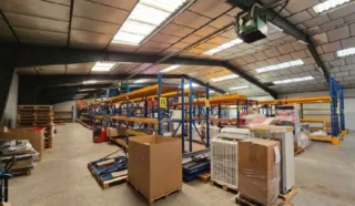  LOCAUX D'ACTIVITÉS 1 250 M² NANTES