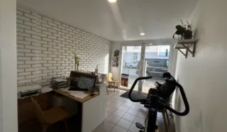  LOCAUX COMMERCIAUX 93 M² REZE