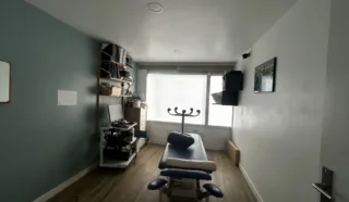  LOCAUX COMMERCIAUX 93 M² REZE