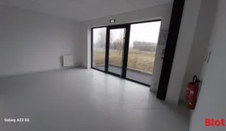  LOCAL D'ACTIVITES SAINT-JOUAN-DES-GUERETS 491 m²