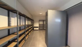  LOCAUX D'ACTIVITÉS 712 M² LA PLANCHE