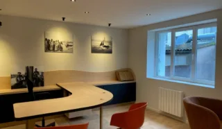  BUREAUX 58 m² BREST