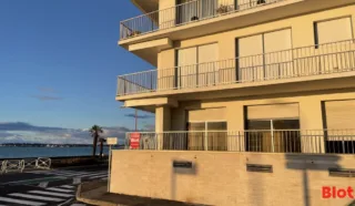  BUREAUX LOCAUX COMMERCIAUX 85 M² LA BAULE