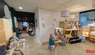  LOCAUX COMMERCIAUX 157 M² NANTES