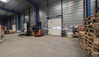  ENTREPOT LOGISTIQUE FOUGERES 3000 m²