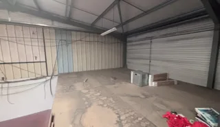  LOCAL D'ACTIVITES 200 m² LANESTER