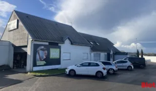  LOCAUX COMMERCIAUX 485 M² SAINT BREVIN LES PINS