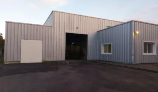  LOCAUX D'ACTIVITES 971 m² BENODET