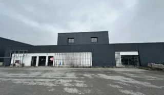  LOCAL COMMERCIAL 1250 m² LORIENT KERPONT