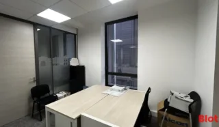  BUREAUX SAINT-JACQUES-DE-LA-LANDE 246 m²