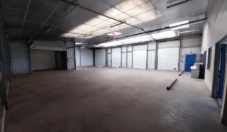  LOCAL D'ACTIVITES 450 m² PONTIVY