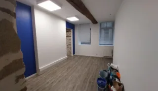  LOCAL COMMERCIAL VANNES 164 m²