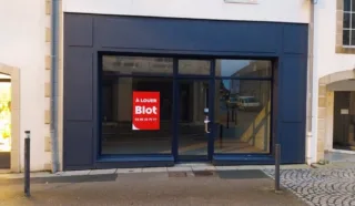  LOCAL COMMERCIAL 97 m² FOUESNANT