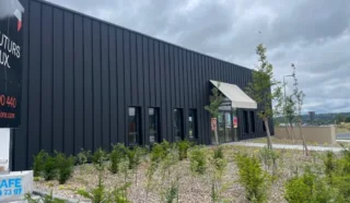  LOCAL COMMERCIAL 150 m² PLECHATEL