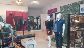  LOCAL COMMERCIAL 200 m² QUIMPER