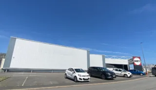  LOCAL COMMERCIAL 997 m² BREST