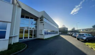  BUREAUX 70 m² LANGUEUX