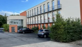  Immeuble de bureaux 1800 m² MELESSE (35)