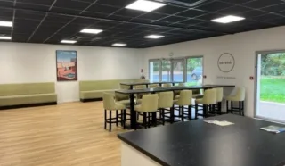  Immeuble de bureaux 1800 m² MELESSE (35)